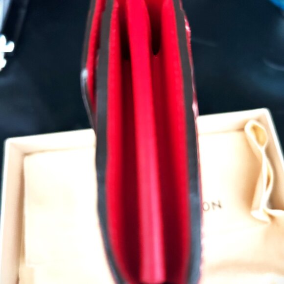 LOUIS VUITTON LV Portefeuille Sarah Long Wallet Vernis Sweet Monogram Red - Picture 4 of 10